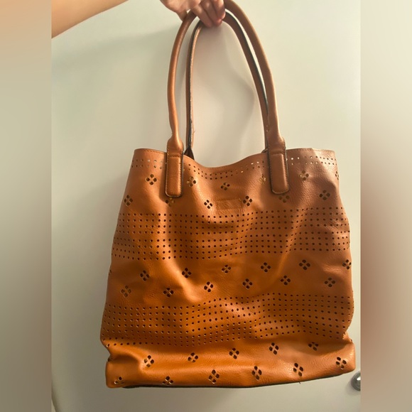 Icing Handbag - Picture 2 of 3